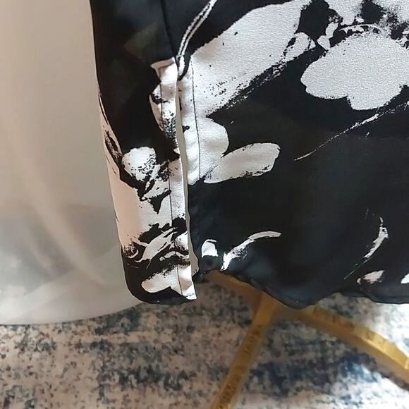 NY Collection Maxi Floral Dress - Picture 3 of 8